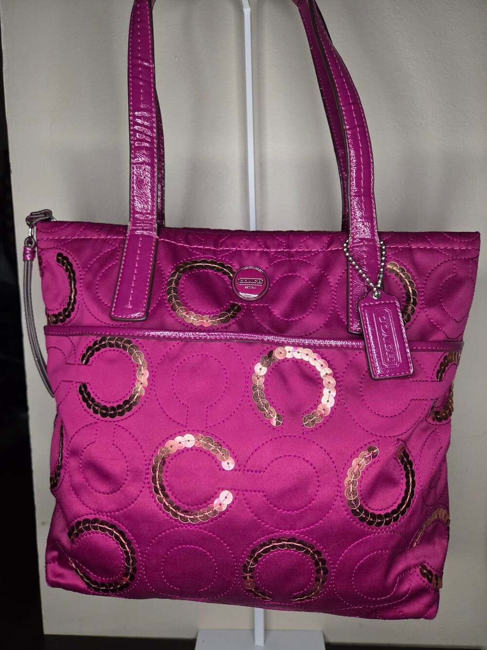 Coach Signature Sequin Tote in Passion Berry (F25470)